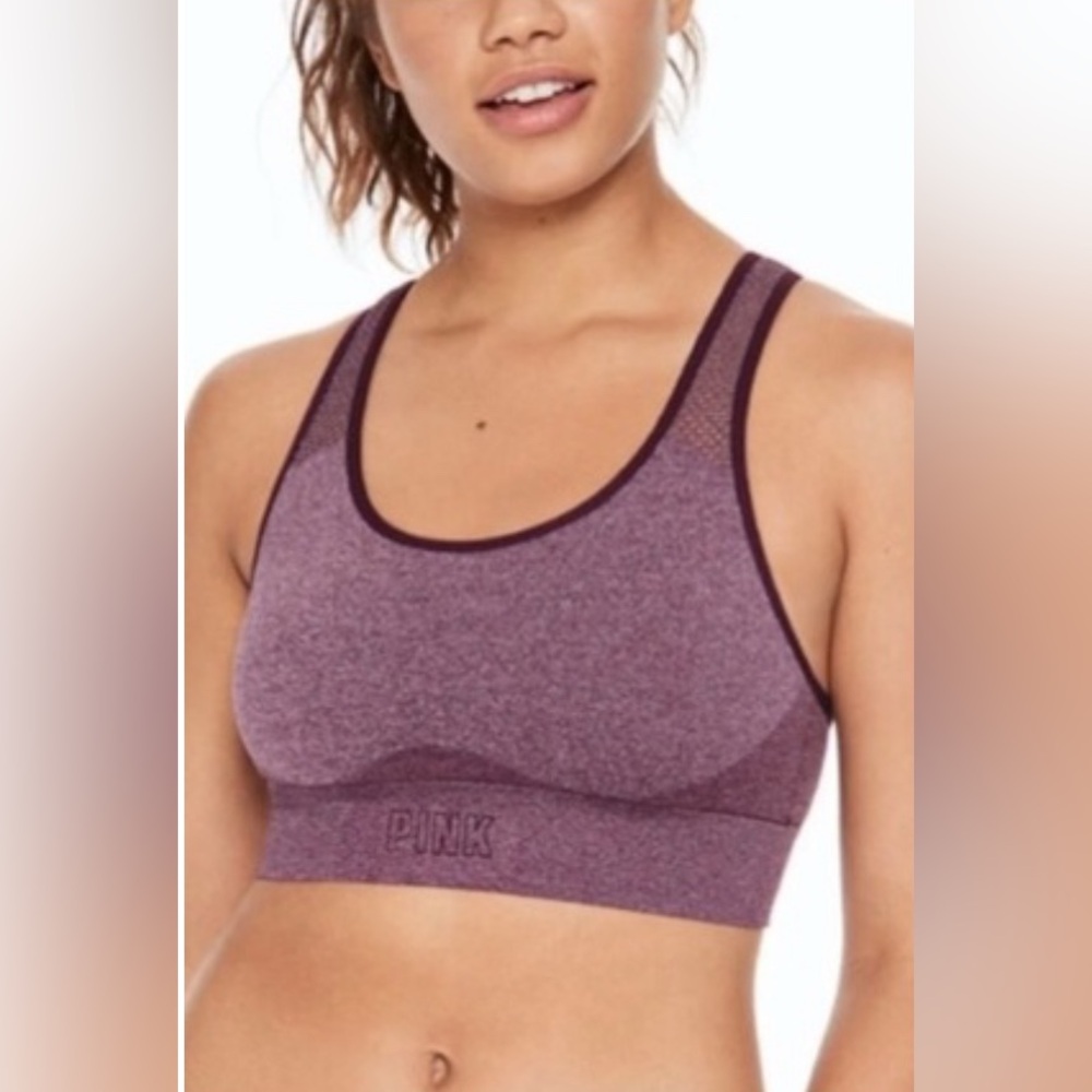 Victoria Secrets PINK Seamless Unlined Racerback Sports Bra